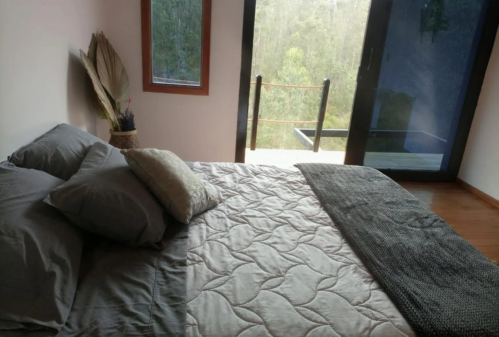 营地 基多 Clandestino Glamping Ecuador酒店 厄瓜多尔