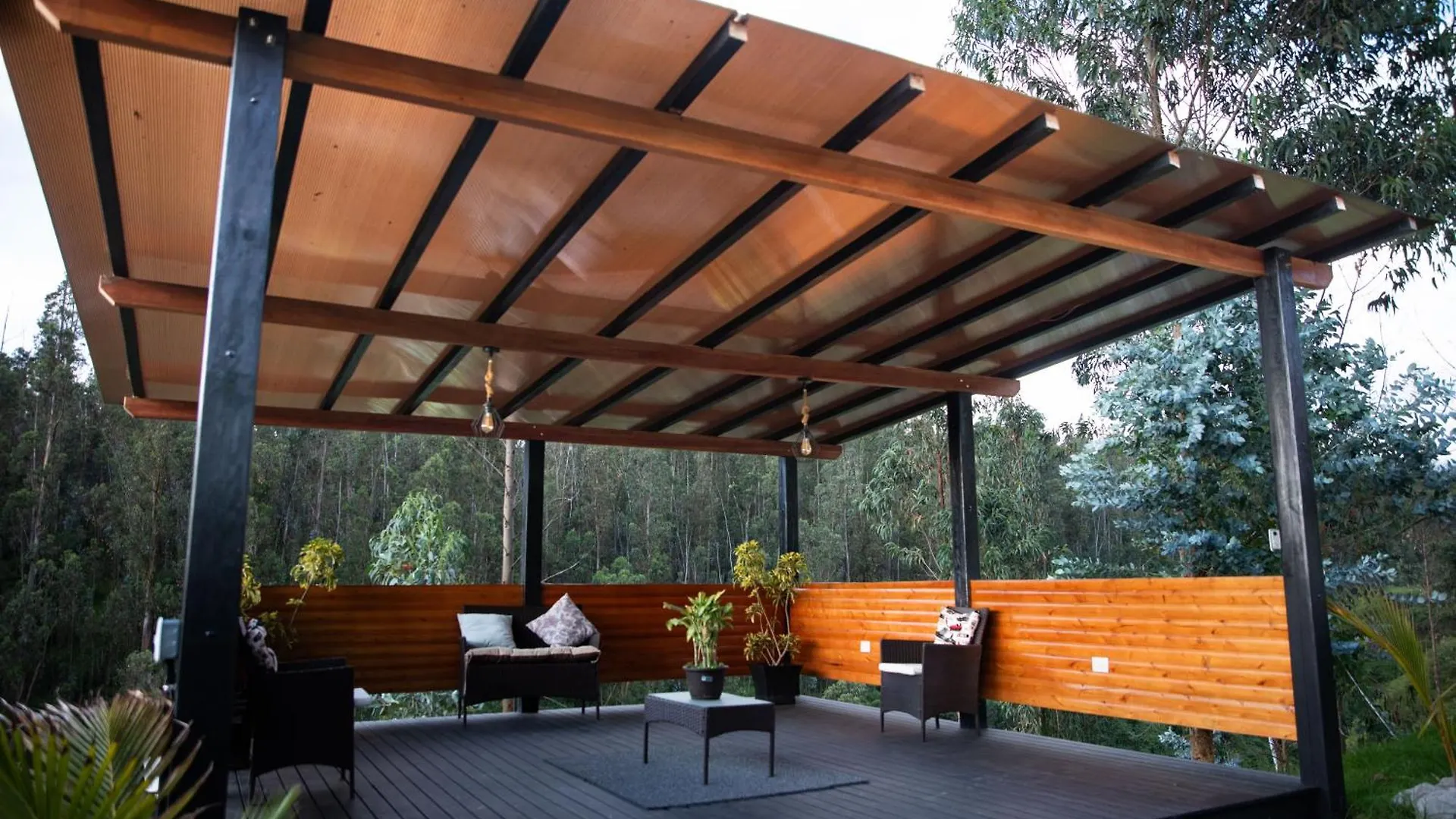 基多 Clandestino Glamping Ecuador酒店 0*,